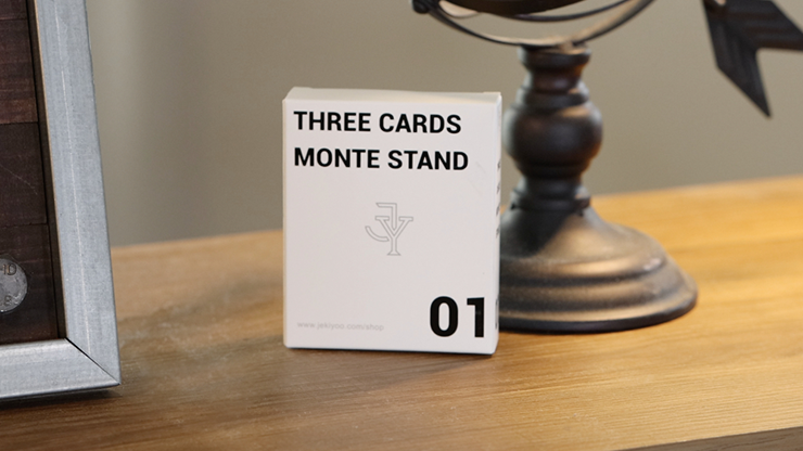 Three Cards Monte Stand BLUE (Gimmicks and Online Instruction) by Jeki Yoo Trick